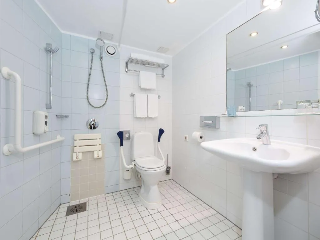 TWIN NO AIR CONDITIONING Room, Ibis Styles Tallinn, Tallinn