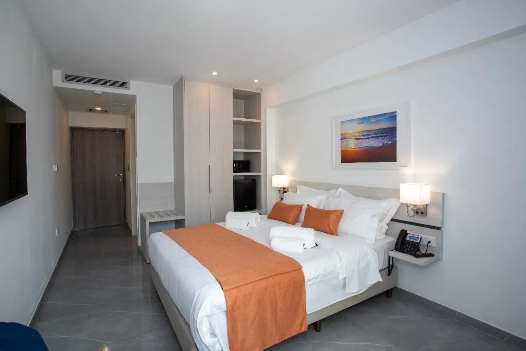 Double or Twin STANDARD Room, Best Western Plus Larco Hotel, Cyprus