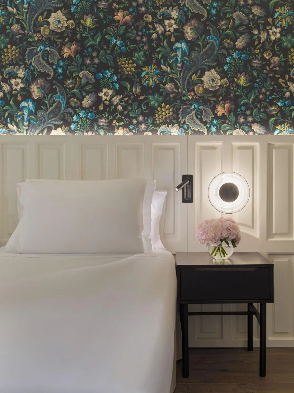 SUITE DELUXE Room, H10 Casanova, Barcelona