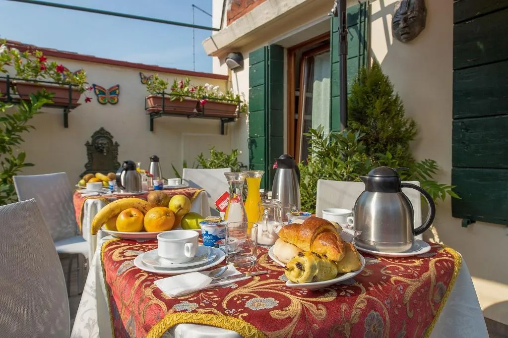 Restaurant, Angeles Inn, Venice