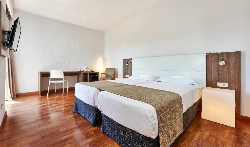 Double or Twin LAND VIEW Room, Hotel Globales Cala Viñas Adults Only +16, Majorca