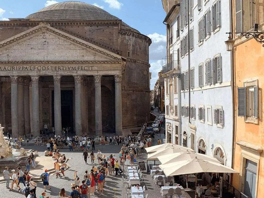 Room, Antico Albergo del Sole al Pantheon, Rome