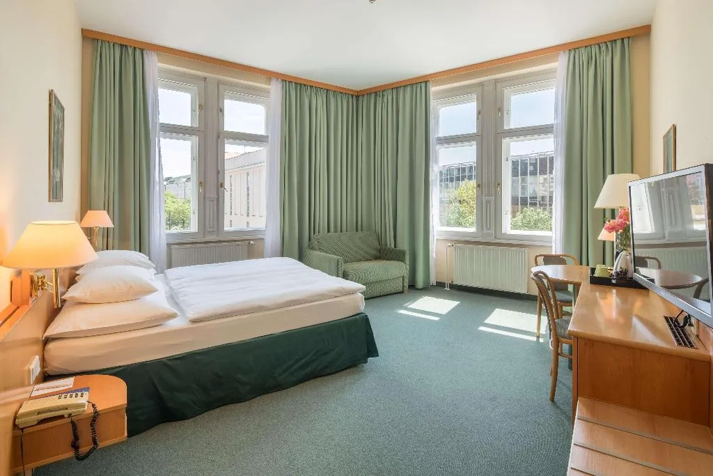 DOUBLE STANDARD Room, Best Western Hotel Moran, Prague