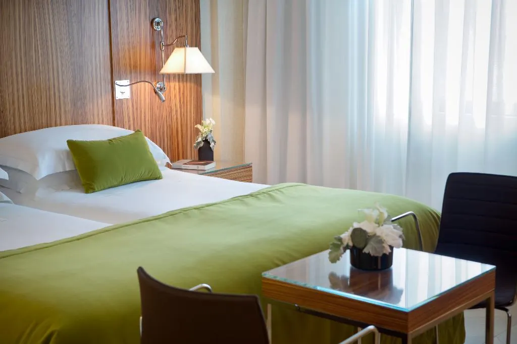 Double or Twin DELUXE Room, Starhotels Anderson, Milan