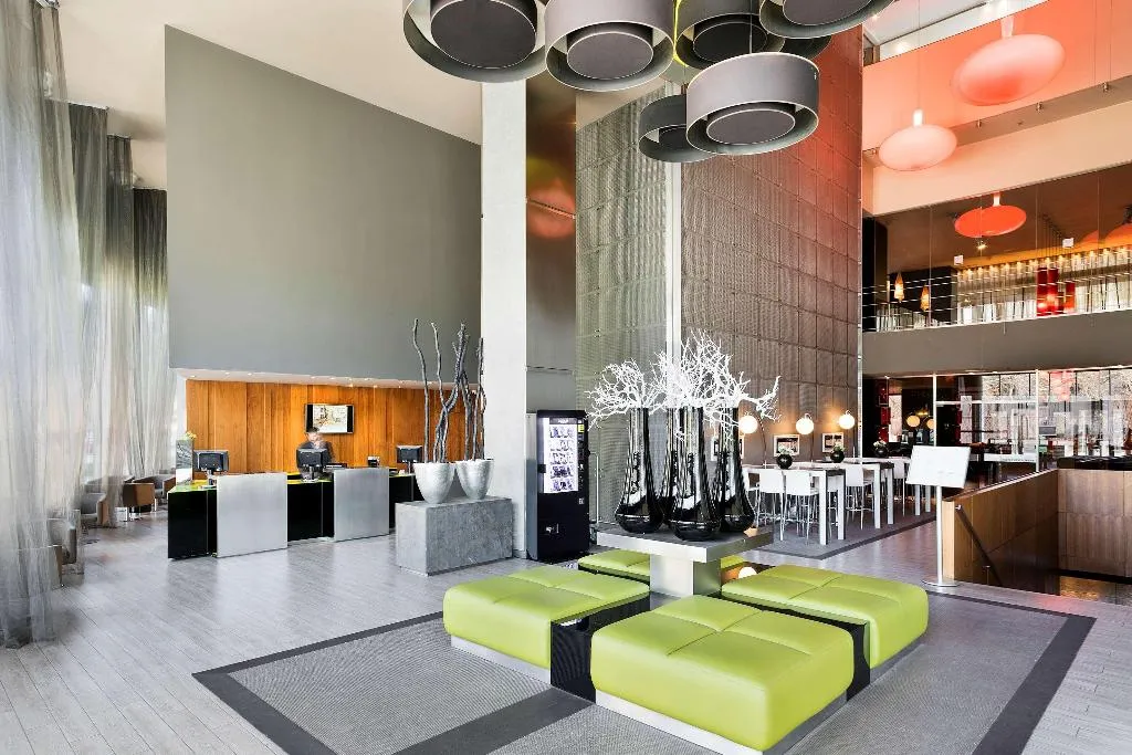 Lobby, Hotel Barcelona Condal Mar Affiliated by Meliá, Barcelona