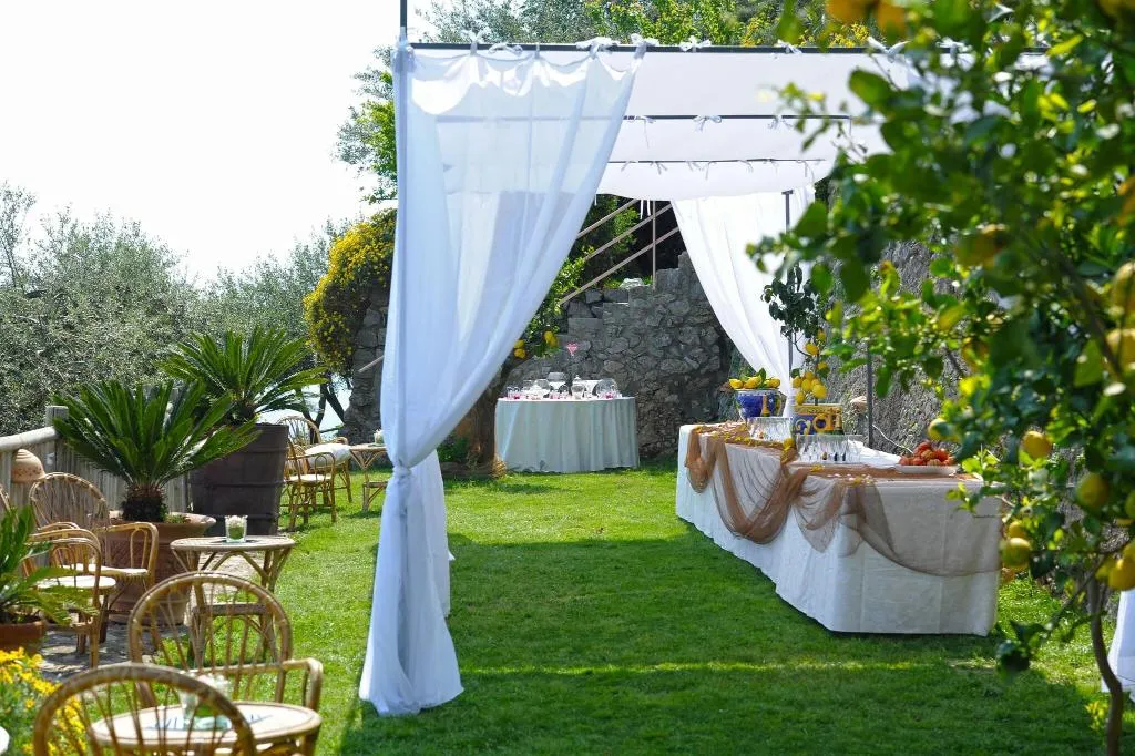 Terrace, Locanda Costa Diva, Naples