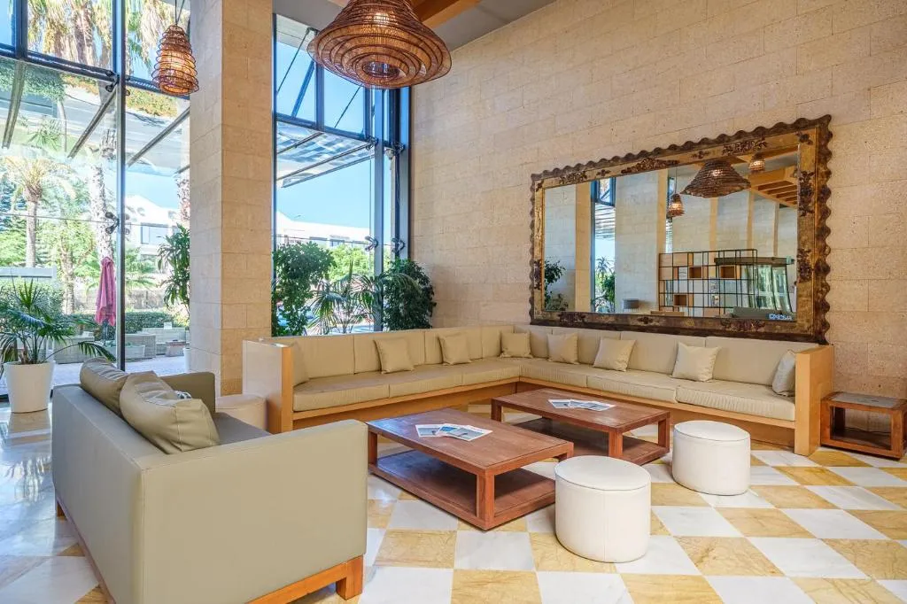 Lobby, Estival Islantilla, Costa De La Luz