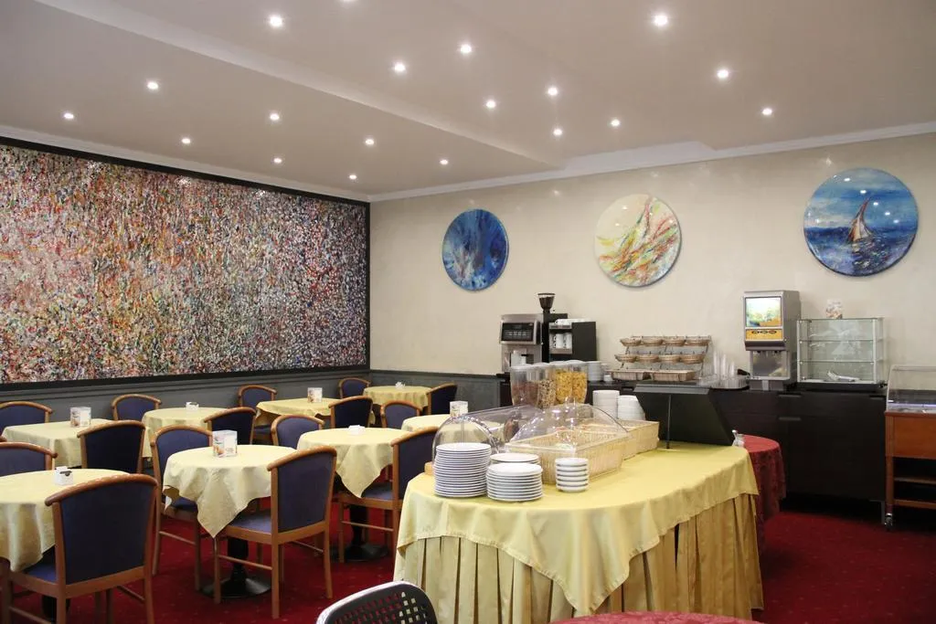 General view, Club Hotel Milan, Milan