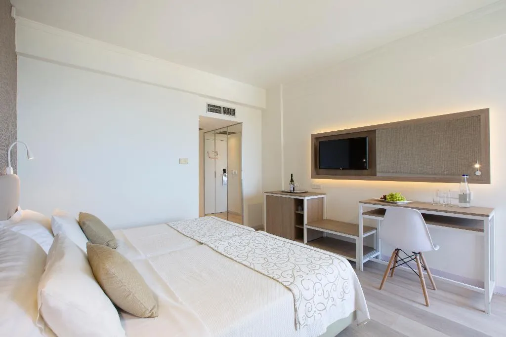 Double or Twin STANDARD Room, Venus Beach Hotel, Cyprus