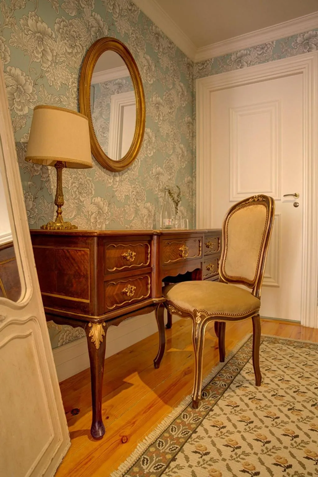 DOUBLE QUEEN SIZE BED Room, Palácio das Especiarias, Lisbon