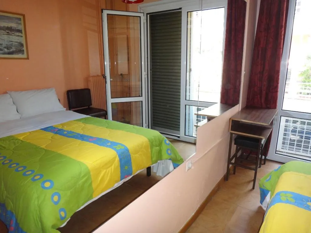 Room, The Q Hotel, Athens