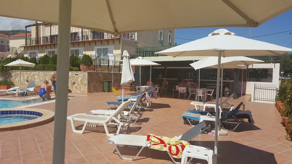 Pool, Big Village, Kefallinia