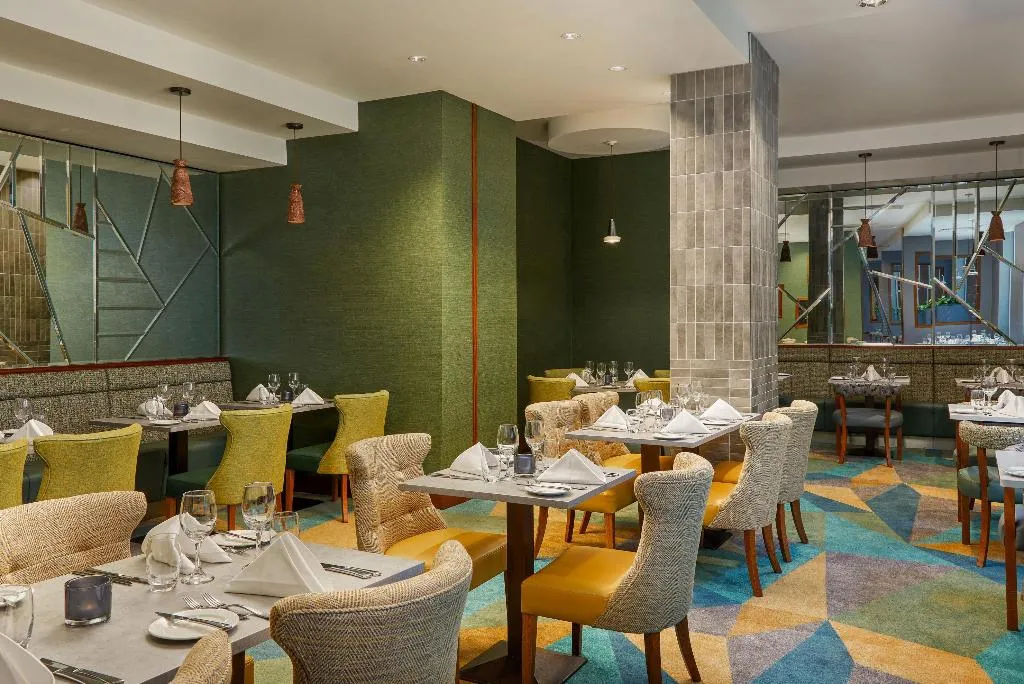 Restaurant, Crowne Plaza Dublin Blanchardstown, Dublin