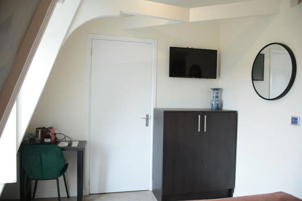 DOUBLE STANDARD Room, NL Hotel District Leidseplein, Amsterdam