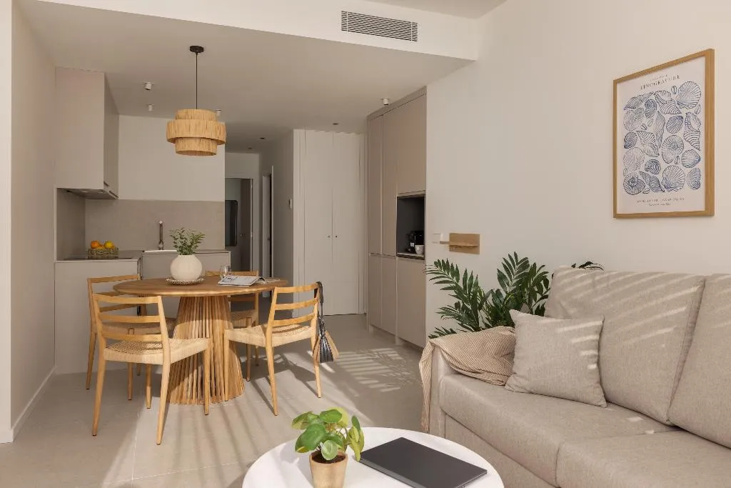 APARTMENT TWO BEDROOMS WITH TERRACE Room, Líbere Valencia Ruzafa, Valencia