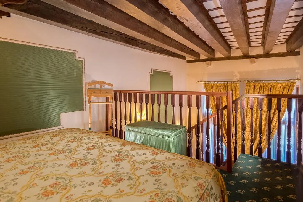 JUNIOR SUITE DUPLEX Room, Giorgione Hotel, Venice