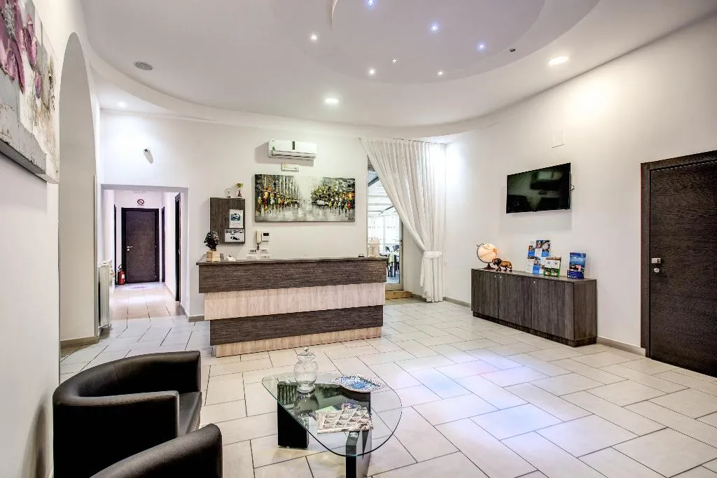 Lobby, Napoli Suite, Naples