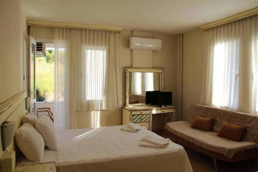 Room, Cicek Apart Hotel, Izmir
