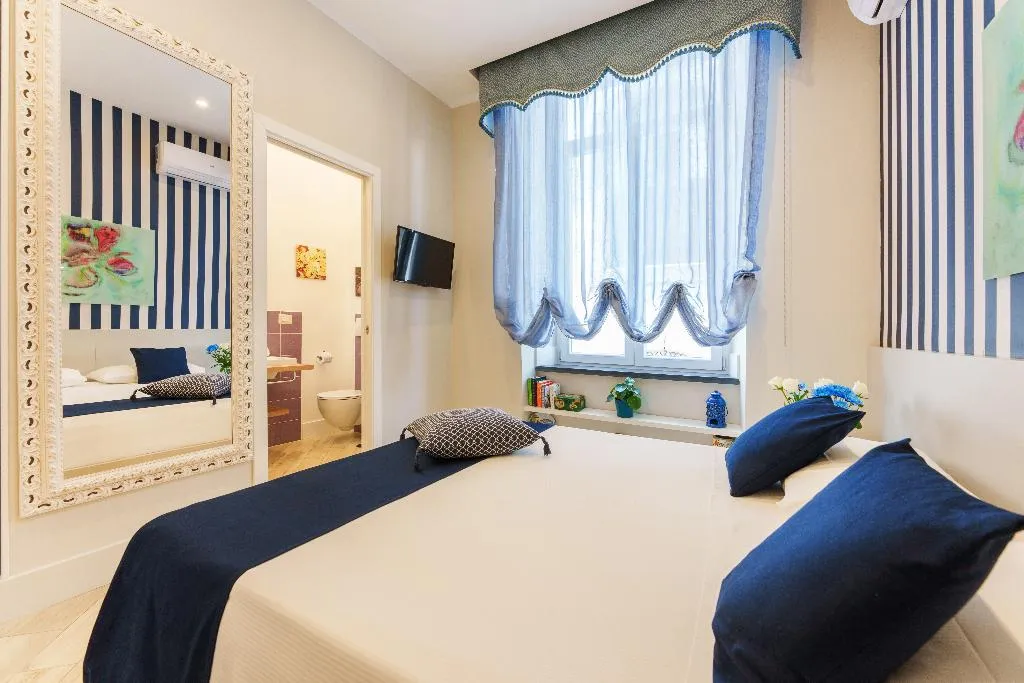 DOUBLE CITY VIEW Room, It's Room Naples, Naples