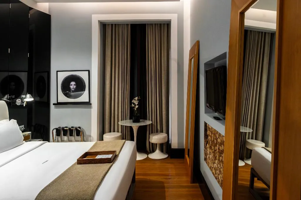 DOUBLE STANDARD Room, Browns Downtown Hotel, Lisbon