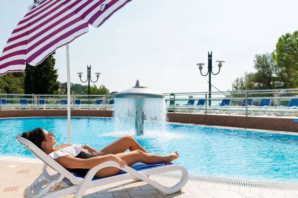 Pool, MASLINICA Mimosa Lido Palace Hotel, Istria
