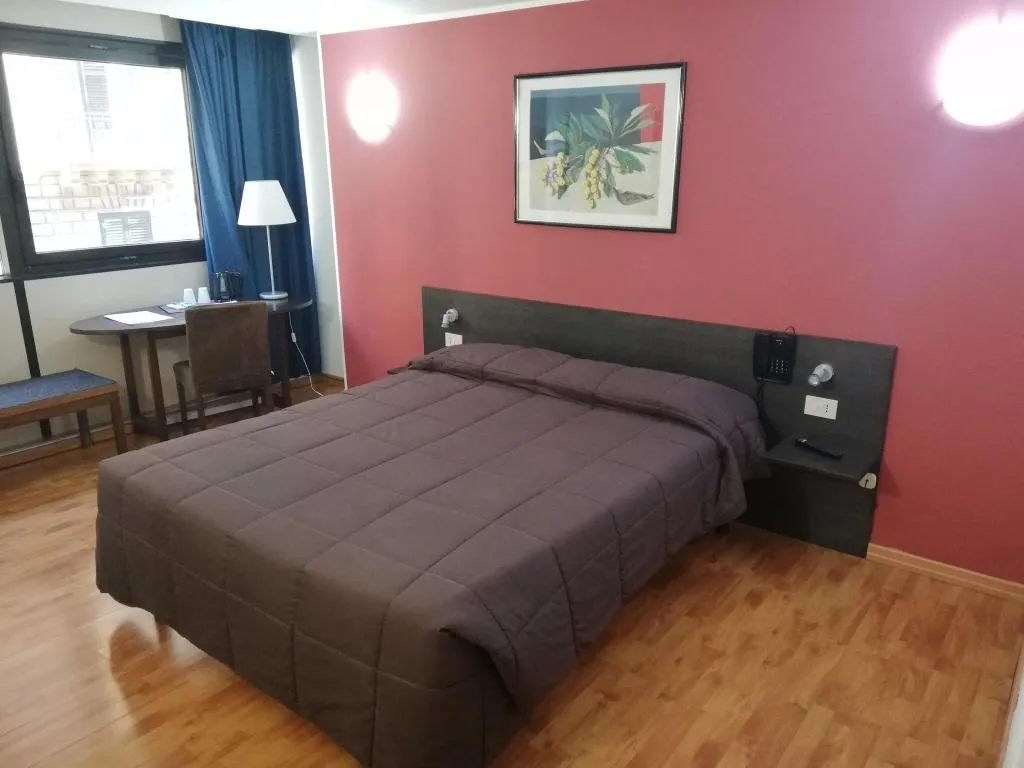 Room, Cristal Hotel Palermo, Palermo