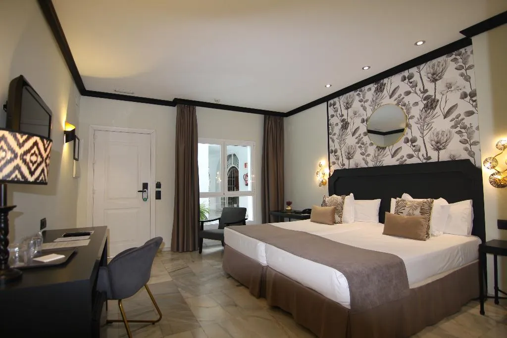 DOUBLE STANDARD Room, San Gil, Seville