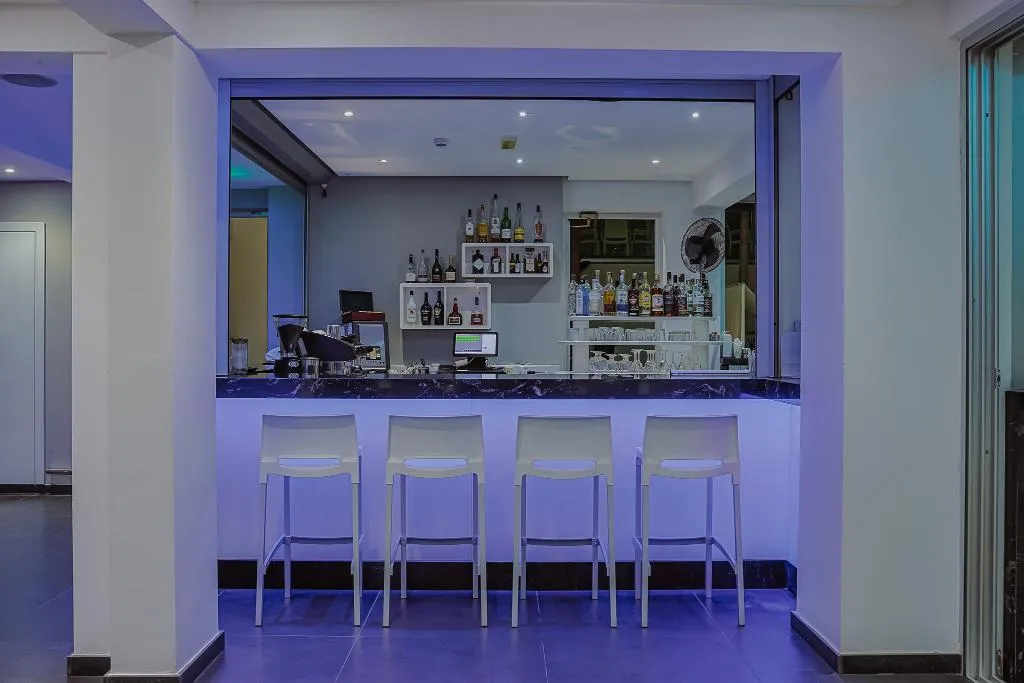 Bar, Tasia Maris Oasis, Cyprus