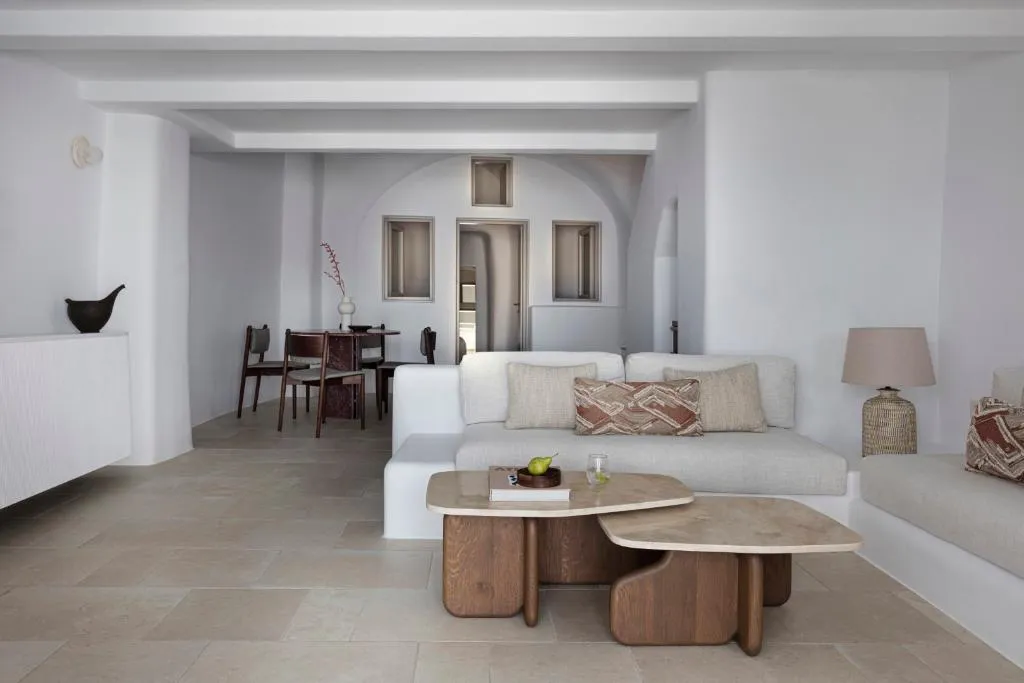 SUITE GRAND Room, Canaves Ena, Santorini