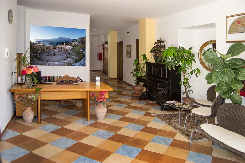 Lobby, Residence Villa Mare Taormina, Catania