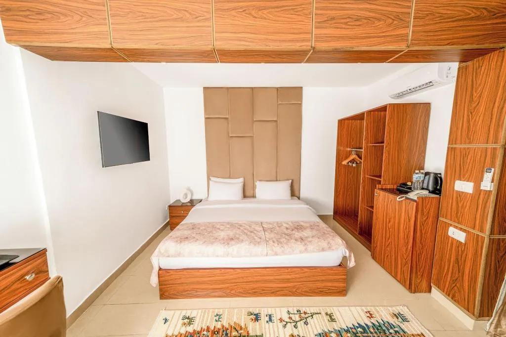 Room, King Pyramids View Hotel, Cairo