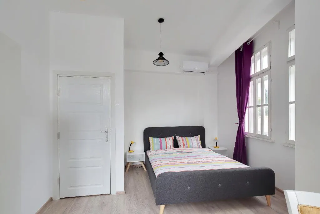 DOUBLE WITH SHARED BATHROOM WITH VIEWS Room, M Hostel Musala, Varna