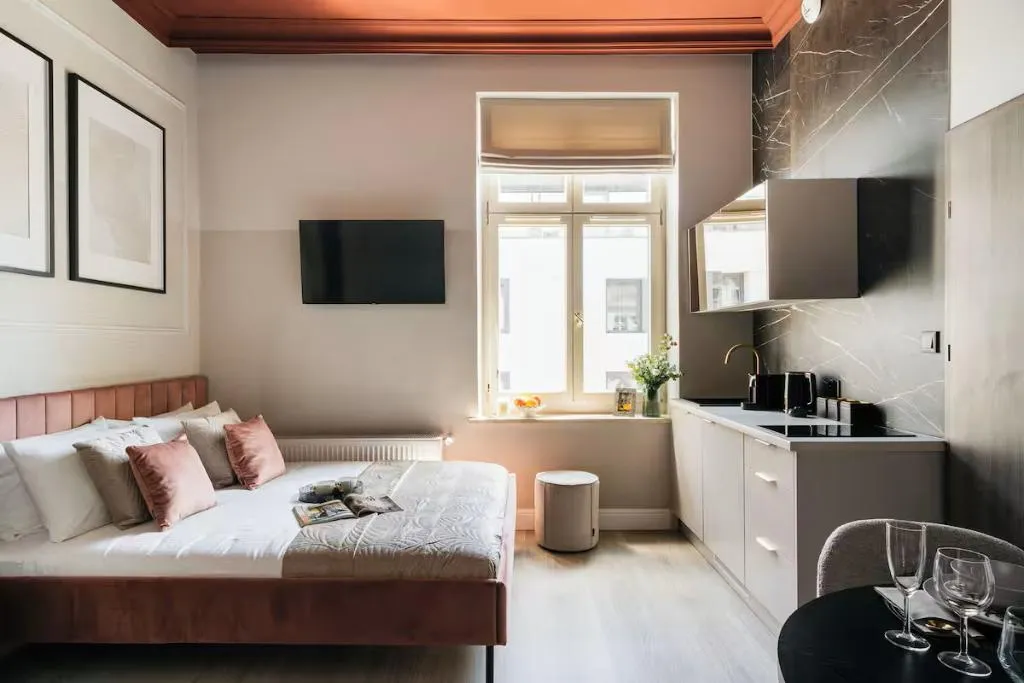 APARTMENT DELUXE PREMIUM Room, The Garden Collection, Krakow
