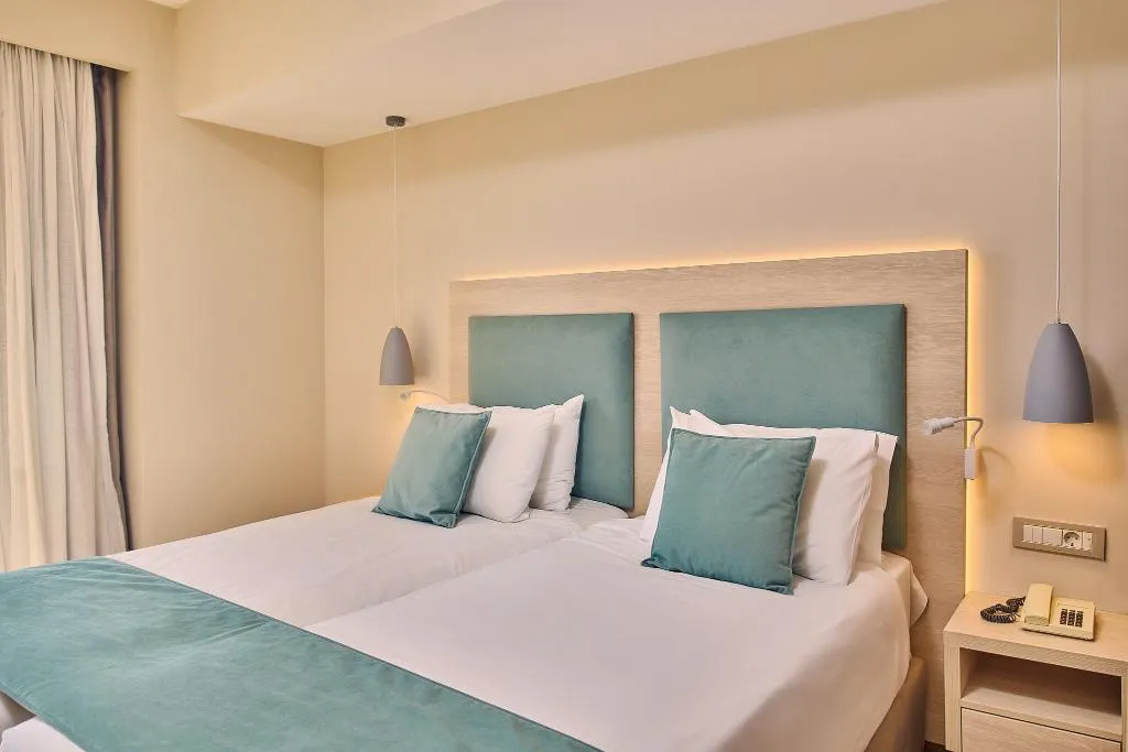 DOUBLE POOL VIEW Room, Tsilivi Beach, Zante