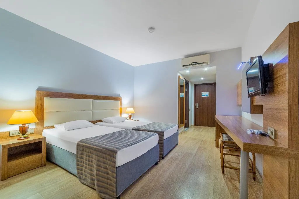 DOUBLE ECONOMY Room, Justiniano Club Alanya, Antalya