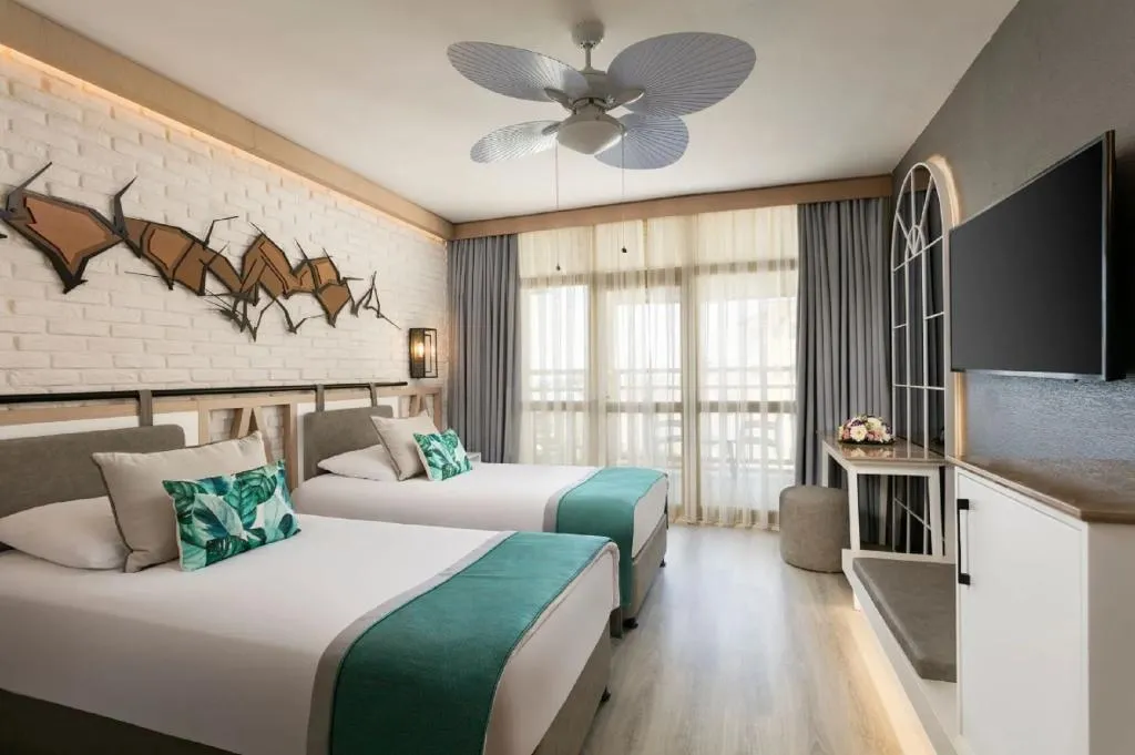 FAMILY ROOM RUN OF HOUSE Room, Limak Arcadia Sport Resort Hotel, Antalya