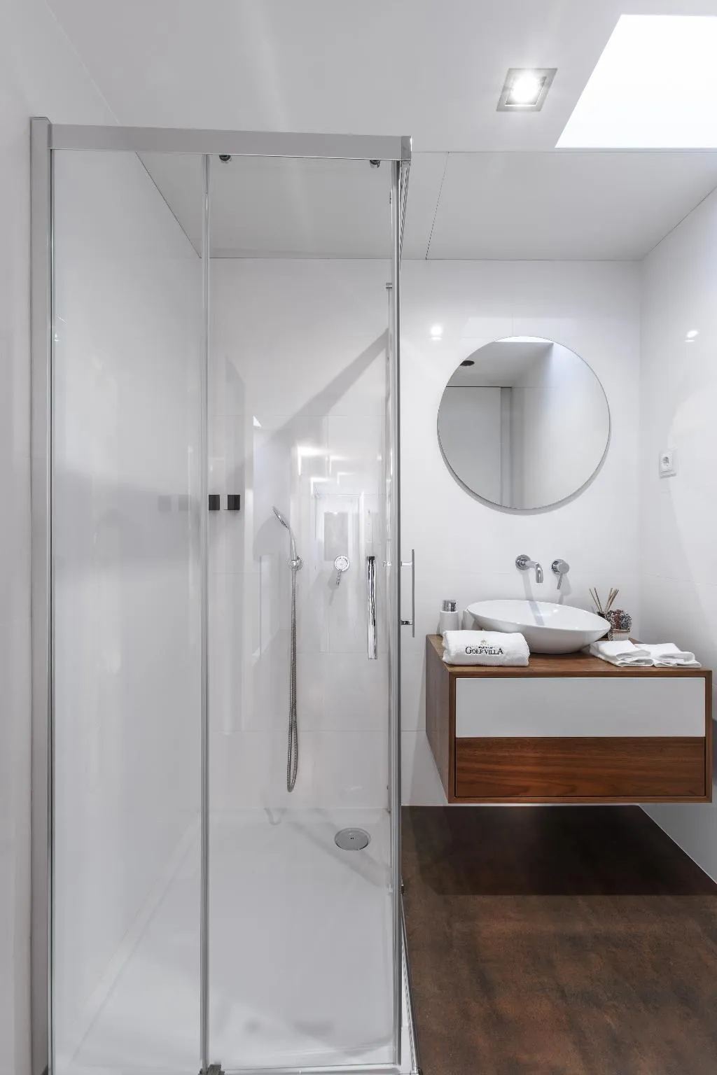 VILLA SUPERIOR FOUR BEDROOMS Room, Hole In One - Golf Villa, Porto