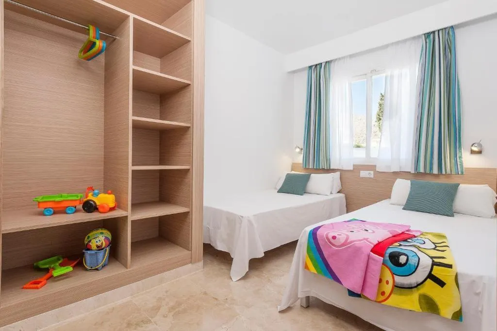 APARTMENT TWO BEDROOMS Room, Solecito Alcudia, Majorca