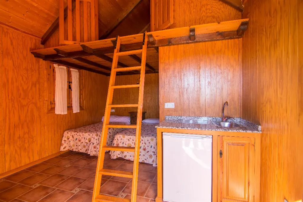 BUNGALOW CAPACITY 4 Room, Hotel Rural El Cortijo, Costa Del Sol
