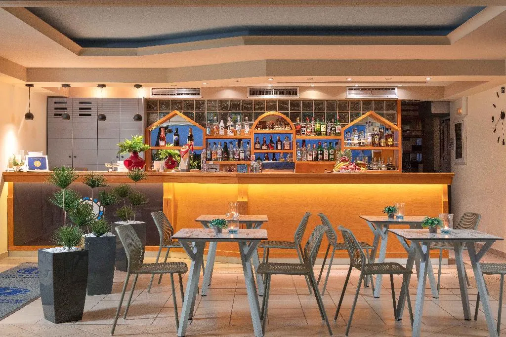 Bar, Pefkos View Suites & Maisonette, Rhodes