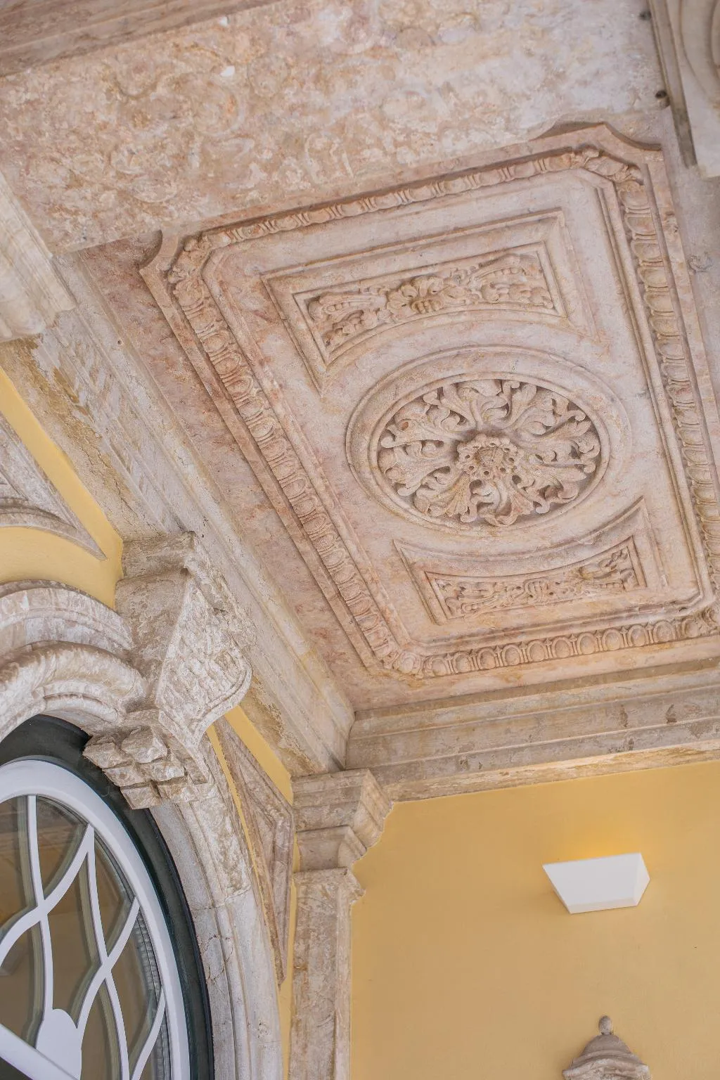Terrace, Estoril Vintage Hotel, Lisbon