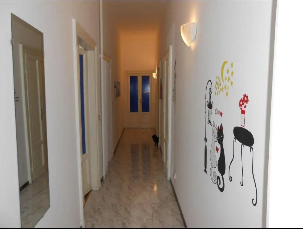 Lobby, Aldebaran, Milan