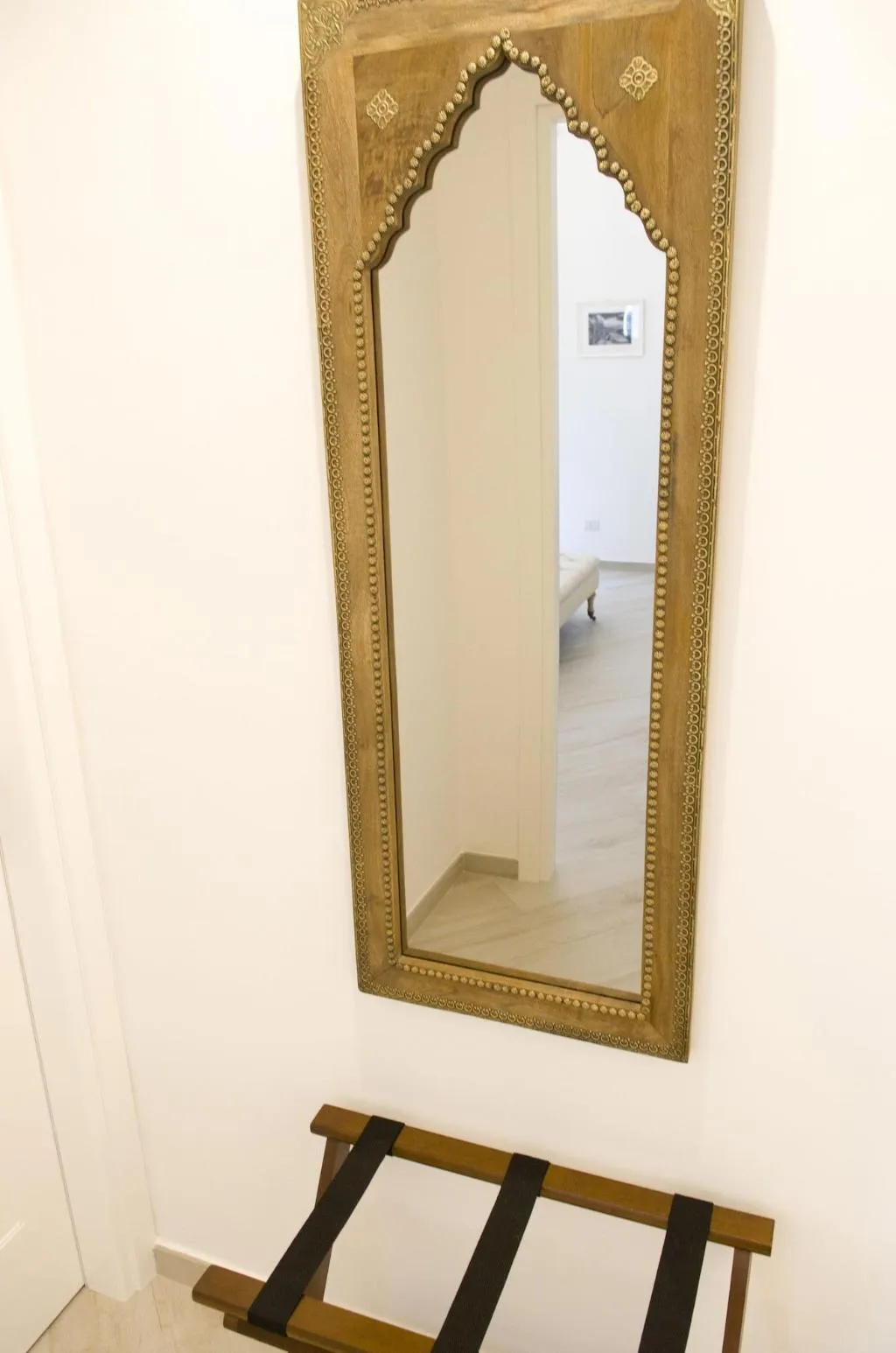 Room, Palazzo Spasiano, Naples
