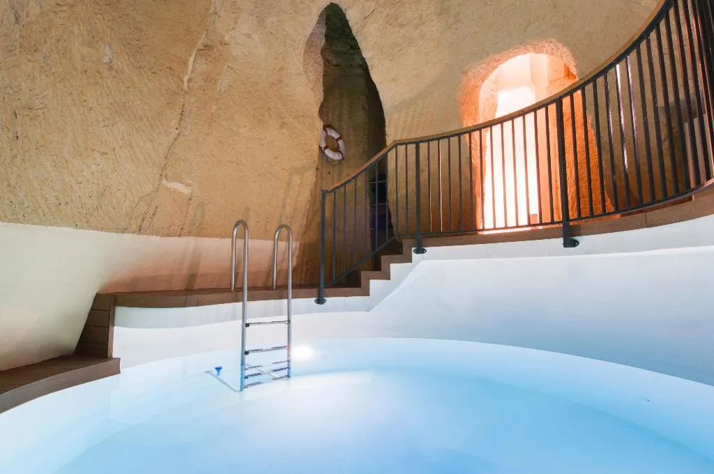 Pool, La Falconeria Hotel, Malta