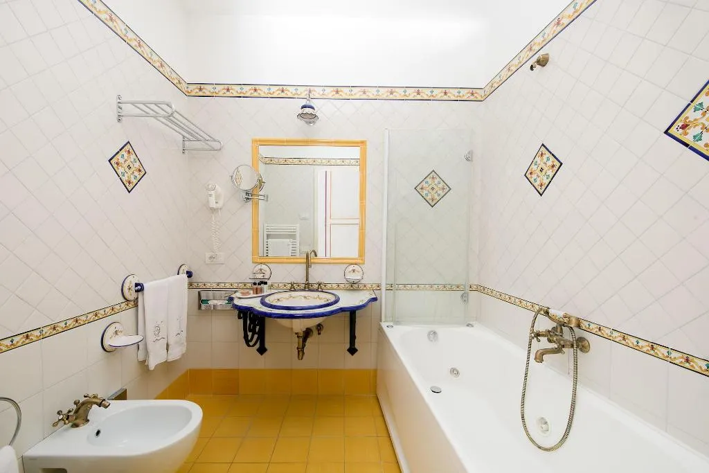Room, Hotel Onda Verde, Naples