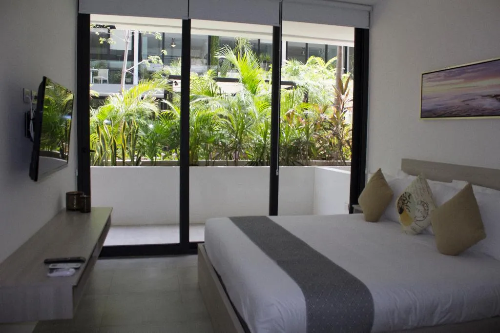 DOUBLE KING SIZE BED Room, KLR The City Condos by Sercotel, Playa Del Carmen