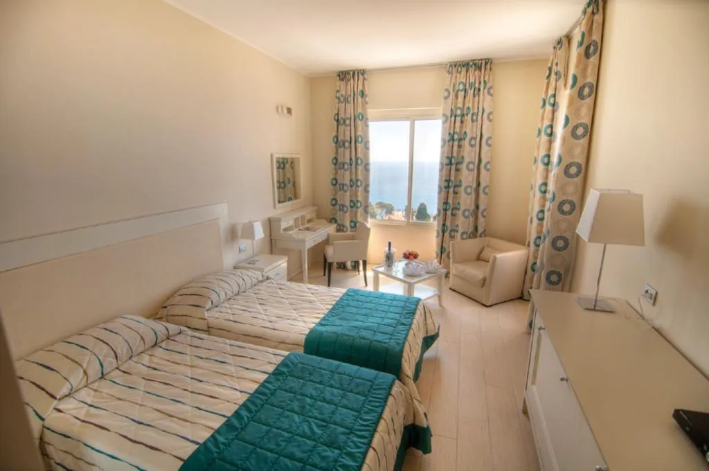 DOUBLE SEA VIEW Room, Ariston and Palazzo Santa Caterina, Taormina
