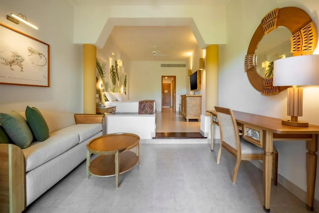 JUNIOR SUITE STANDARD Room, Iberostar Selection Paraiso Maya Suites AI, Cancun Area