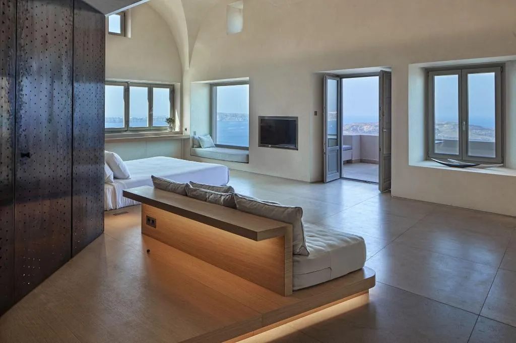 Room, Villa Bordeaux, Santorini