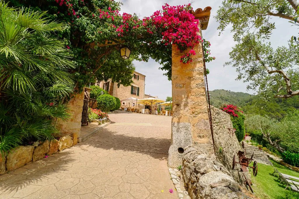 General view, Hotel Rural S'Olivaret, Majorca